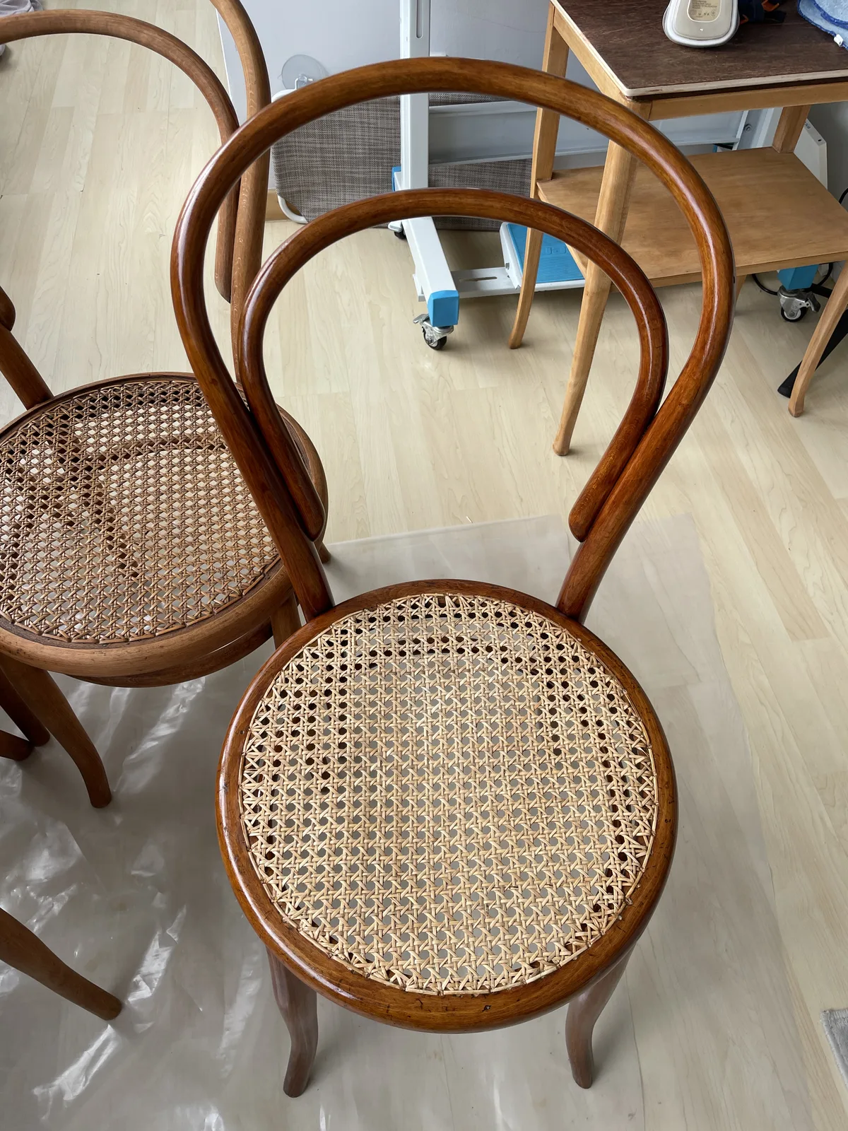 Rattan furniture weaving work 3